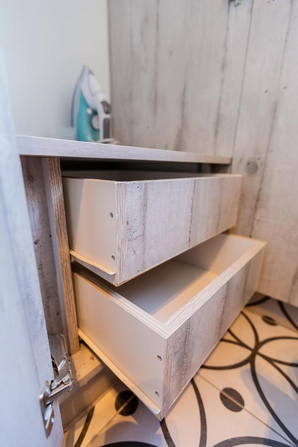 Modiano Studios Center-Your Urban Stay Thessaloníki Eksteriør billede
